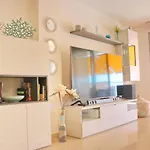 Puerta Del Sol דירה *